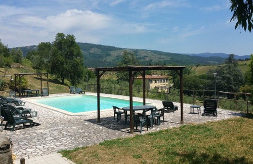 Serravalle Pistoiese House | Holiday house Serravalle Pistoiese for 1 - 19 persons with 7 bedrooms - Holiday home