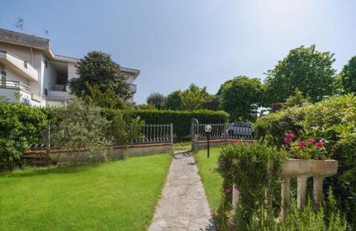 Torre del Lago Puccini House | Holiday Home Venezia by Interhome