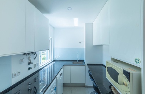 Azenhas do Mar House | Holiday Home 'Forest Village' with Mountain View, Shared Pool and Wi-Fi