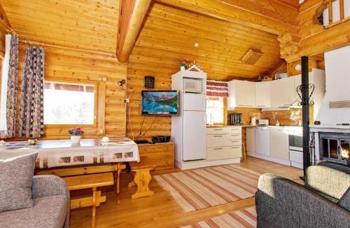 Kehys-Kainuu House | Holiday Home Alppimaja b paritalo by Interhome