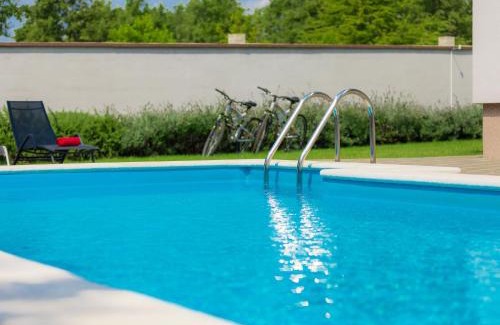 Orbanici House | Holiday Home Amber by Interhome
