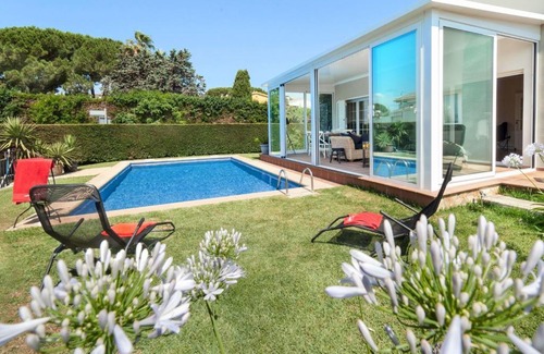 Calonge House | Holiday Home Amsterdam by Interhome