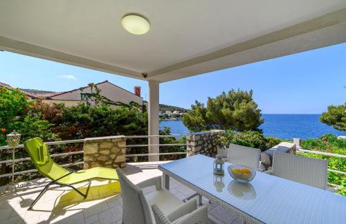 Primosten Burnji Apartment | Holiday Home Andrea
