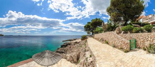 Primosten Burnji Apartment | Holiday Home Andrea
