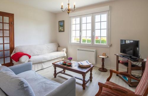 Cleder House | Holiday Home Ar Wellen by Interhome
