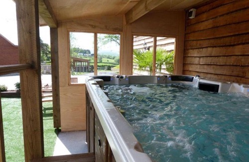 Brecon House | Holiday Home Arren by Interhome