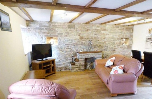 Brecon House | Holiday Home Arren by Interhome
