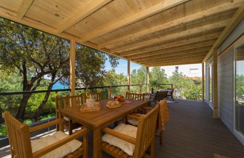 Loviste House | Holiday Home Artina 1