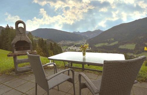 Eben im Pongau House | Holiday Home Auer-2 by Interhome