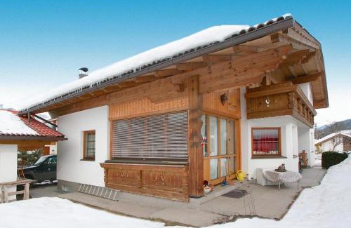 Axams Apartment | holiday home, Axams