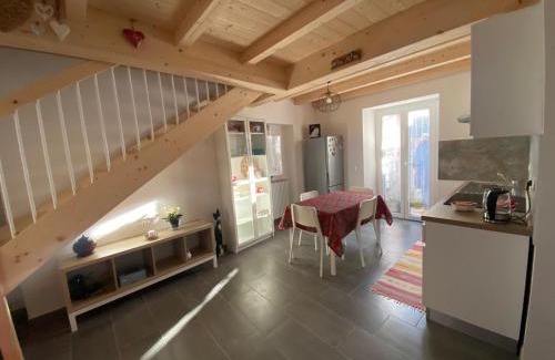 Mandello del Lario House | Holiday home Black Eagle