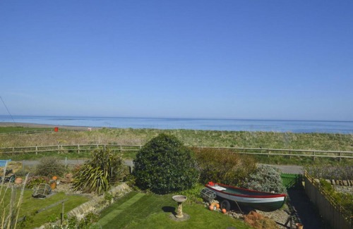 Woodhorn House | Holiday Home Beach by Interhome