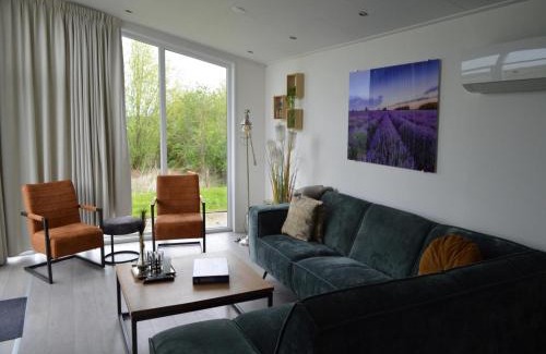 Gasthuis House | Holiday Home Bemelen near Nature Reserve