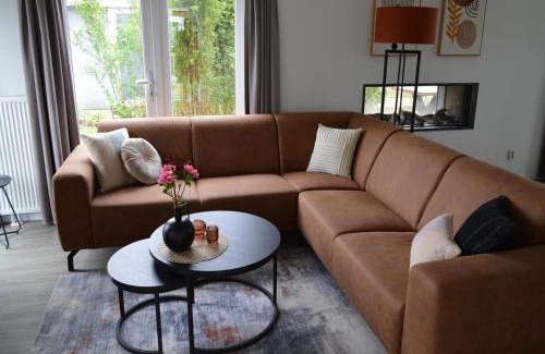 Gasthuis House | Holiday Home Bemelen near Nature Reserve