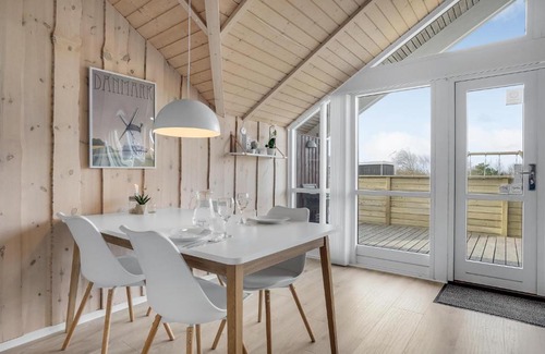 Falen House | Holiday home Blomstervænget Hemmet Denm