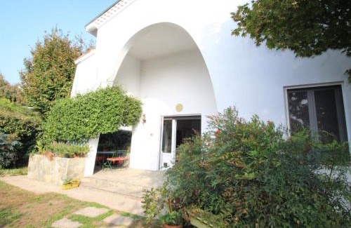 Lisanza House | Holiday Home Bruna by Interhome