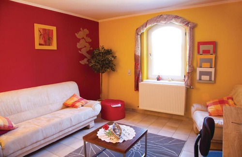 Buellingen House | Holiday home Büllingen with a Fireplace 195