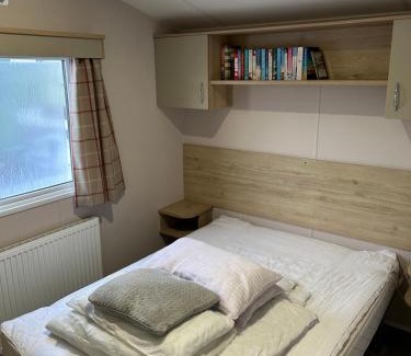 Knaresborough Resort | Holiday home by the river Nidd 17