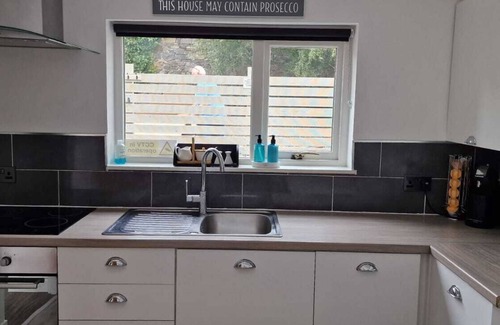 Cullen House | Holiday home by the sea