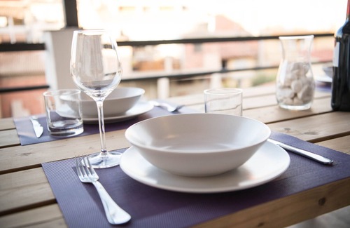 Valderrobres House | Holiday Home 'Casa Herrero' with Private Terrace, Balcony and Wi-Fi