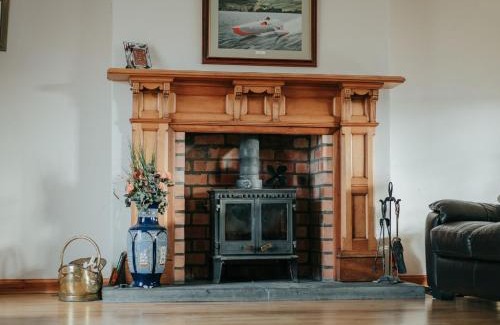 East Lewiston House | Holiday Home Ceilidhtail Cottage by Interhome