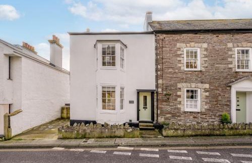 Mevagissey House | Holiday Home Cherry Orchard Cottage by Interhome