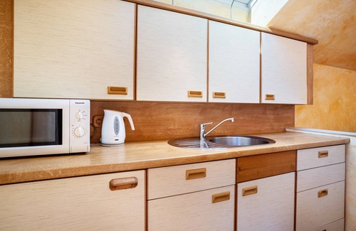 Blankenburg House | Holiday Home 'Christina' with Private Terrace, Private Garden and Wi-Fi
