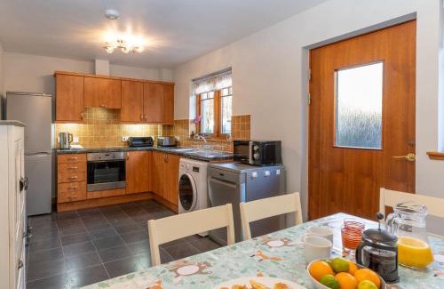 Aviemore House | Holiday Home Cosagach Cottage by Interhome
