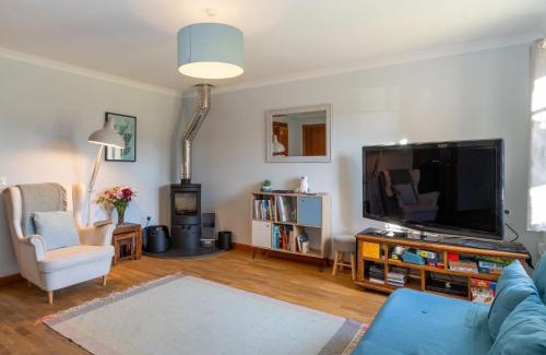 Aviemore House | Holiday Home Cosagach Cottage by Interhome