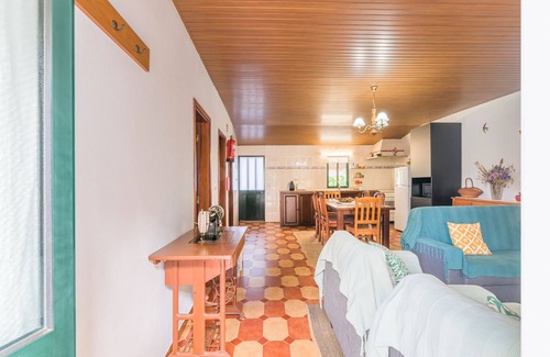 Santiago do Cacem House | Holiday Home 'Costa Vicentina' with Private Terrace, Private Garden and Wi-Fi