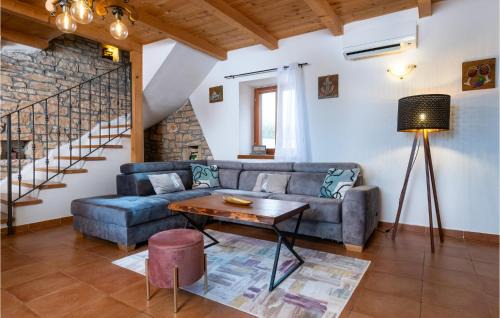 Rakalj House | Holiday Home Dalmatinska Croatia
