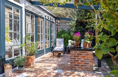 Wemeldinge House | Holiday home 'Dorpsstraat 9' in Wemeldinge