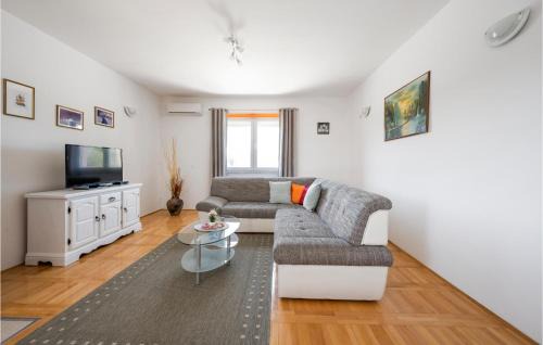 Tisno House | Holiday Home Dubrava Tisnjanska 32
