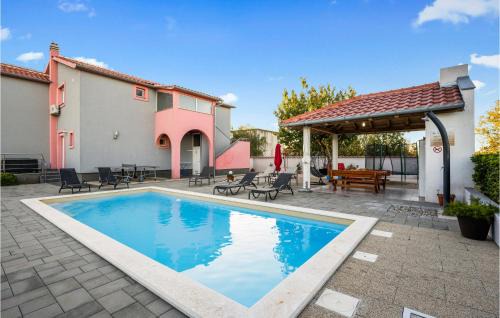 Tisno House | Holiday Home Dubrava Tisnjanska 32