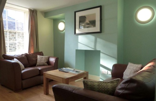 Rhyd-y-clafdy House | Holiday Home Dwy by Interhome