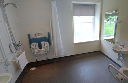 Rhyd-y-clafdy House | Holiday Home Dwy by Interhome