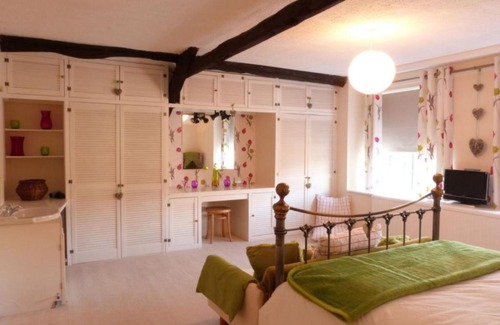Dolgellau House | Holiday Home Eagles Head by Interhome