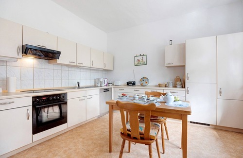 Karwitz House | Holiday Home 'Feldblick' with Private Terrace, Private Garden and Wi-Fi