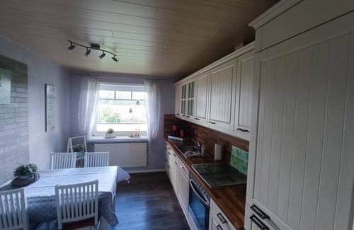 Klixbull House | Holiday Home 'Ferienhaus Klixbüll' with Private Terrace, Private Garden and Wi-Fi
