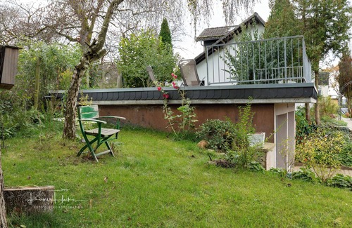 Schotten House | Holiday Home 'Ferienhaus Specht' with Shared Terrace, Shared Garden and Wi-Fi