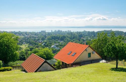 Salfold House | Holiday Home Fokas - ABR123 by Interhome
