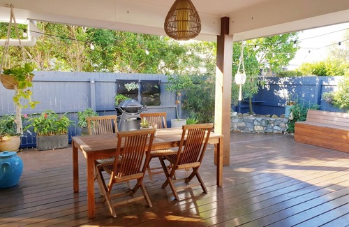 Mount Coolum House | Holiday home for sun, surf and sand