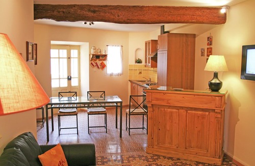 Cazouls-d'Herault House | Holiday Home in Cazouls with Pool and Terrace