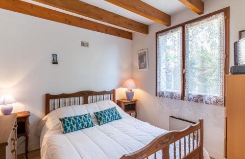 Meschers-sur-Gironde House | Holiday Home Résidence Les Lauriers by Interhome