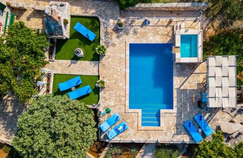 Supetar House | Holiday Home Gabelot