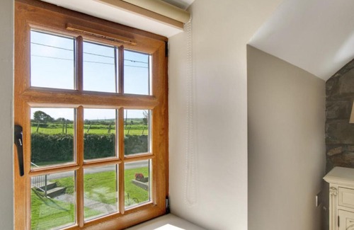 Garn Fadryn House | Holiday Home Glanderia by Interhome