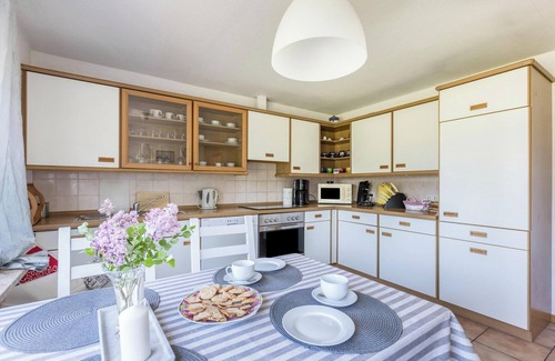 Stangheck House | Holiday Home 'Hansen' with Nature View, Garden & Wi-Fi