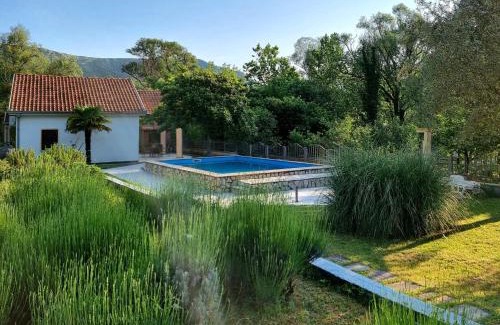 Slipcici House | Holiday Home Harmony