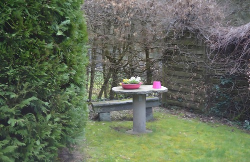 Burbach House | Holiday Home 'Hauszeit' with Private Terrace, Private Garden and Wi-Fi