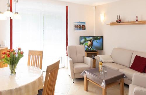 Trassenheide House | Holiday Home Heide by Interhome